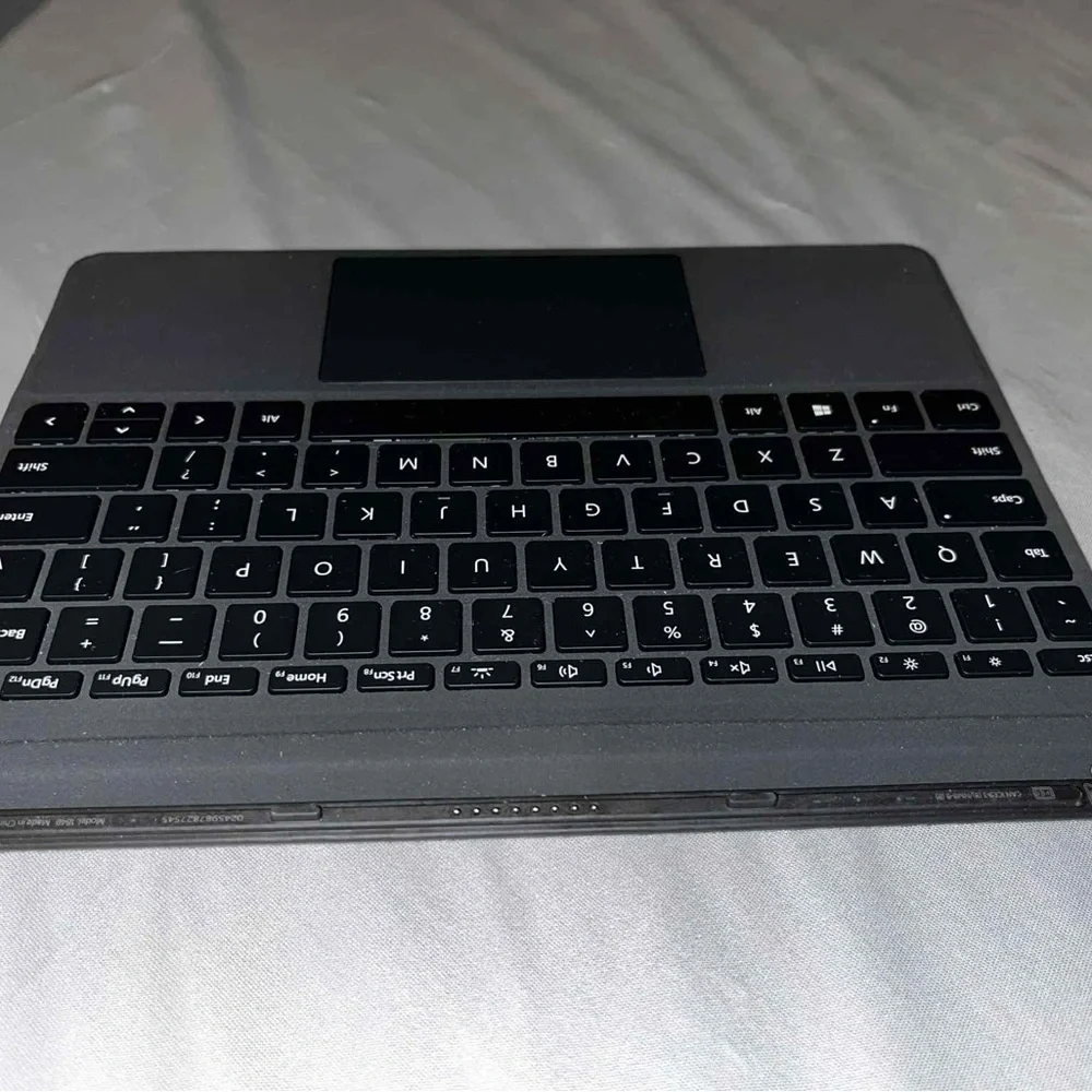 Microsoft Surface Go Type Cover (Black, Keyboard, Model 1840) Untested As Is